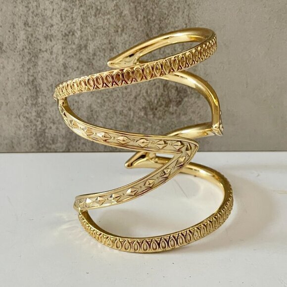 Modern Statement Cuff Bracelet Gold Plated Embossed Open Style 2.5" Wide Small - Picture 5 of 5